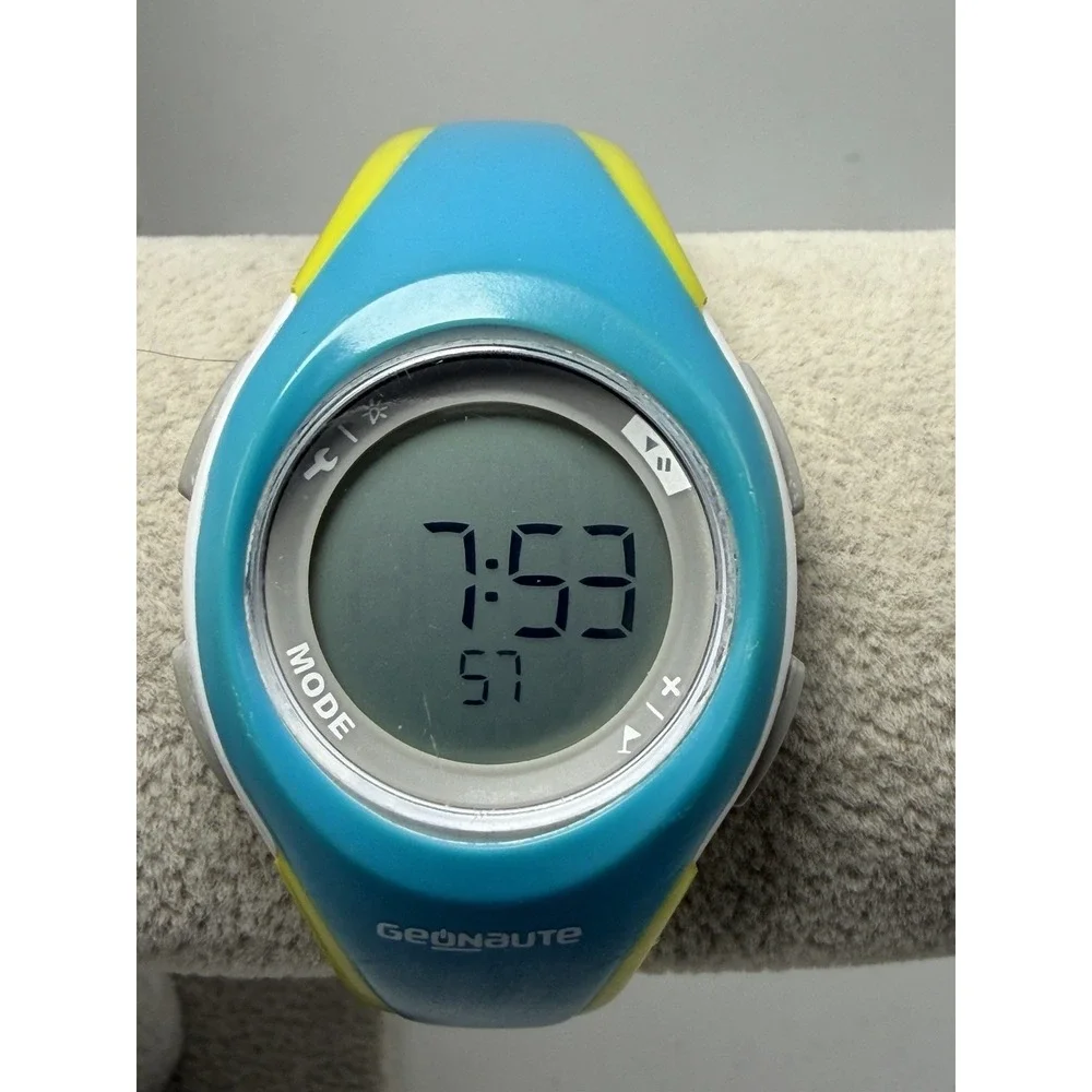 Geonaute Decathlon  New Battery Digital Ladies Watch 34MM 7.25